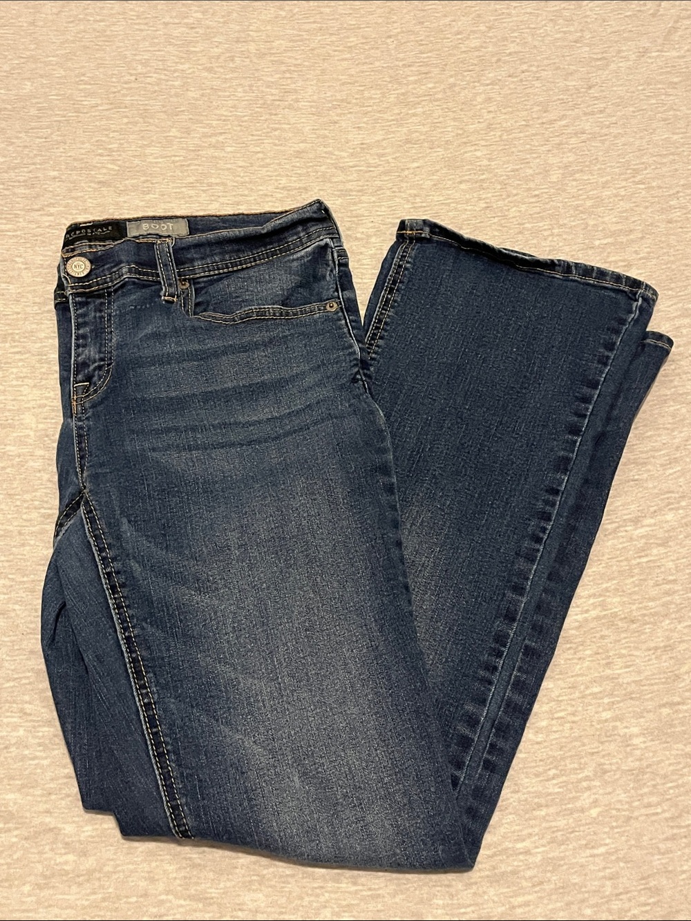 Aéropostale bootcut jeans, Size 10 Short.